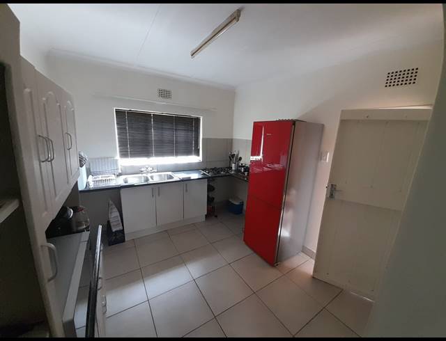 4 BEDROOM HOUSE FOR SALE IN PROTEA PARK